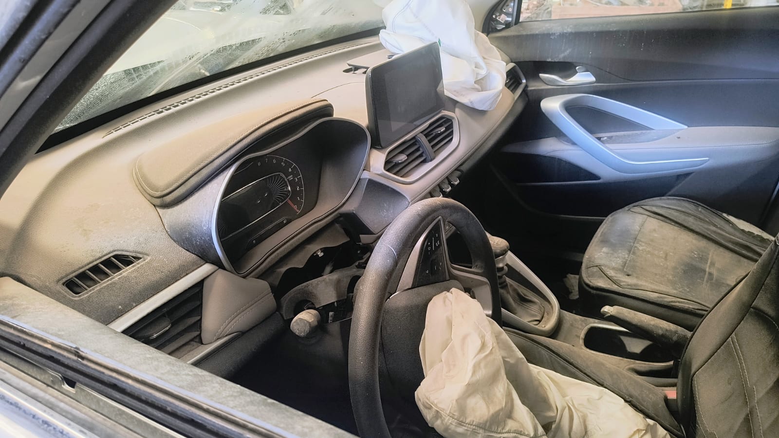 RIEL INYECCIóN Chevrolet GROOVE 2021  USADO  EN DESARME